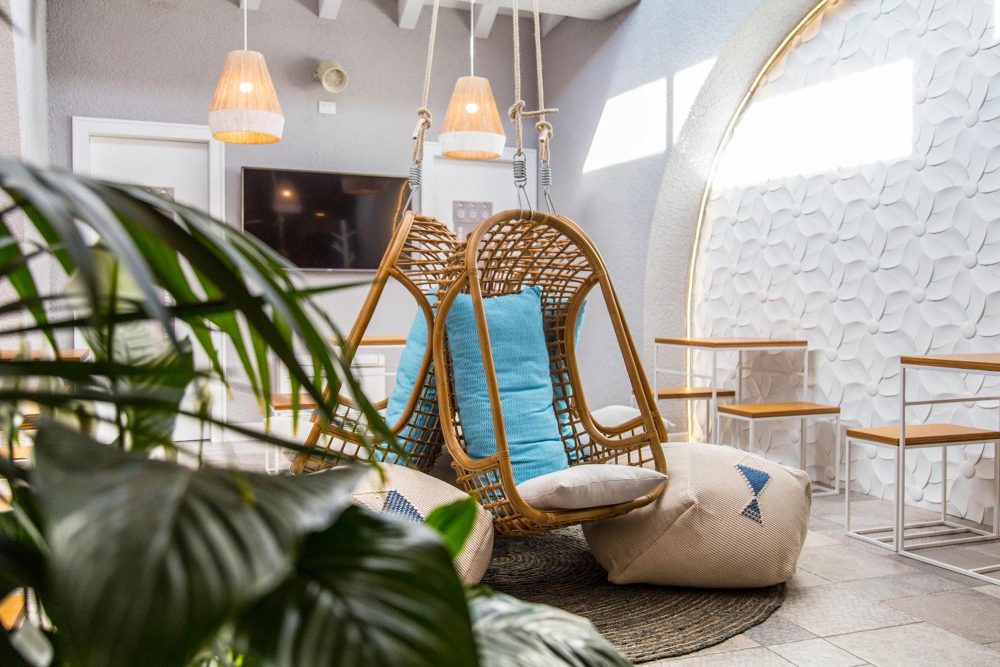 Capoblu Hotel Пула Екстер'єр фото